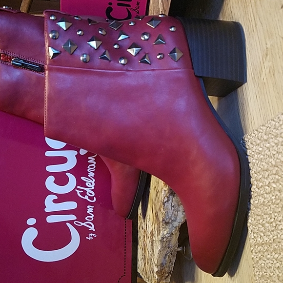 Circus by Sam Edelman Booties Size 7M NWOT Dark Cherry - Picture 3 of 8